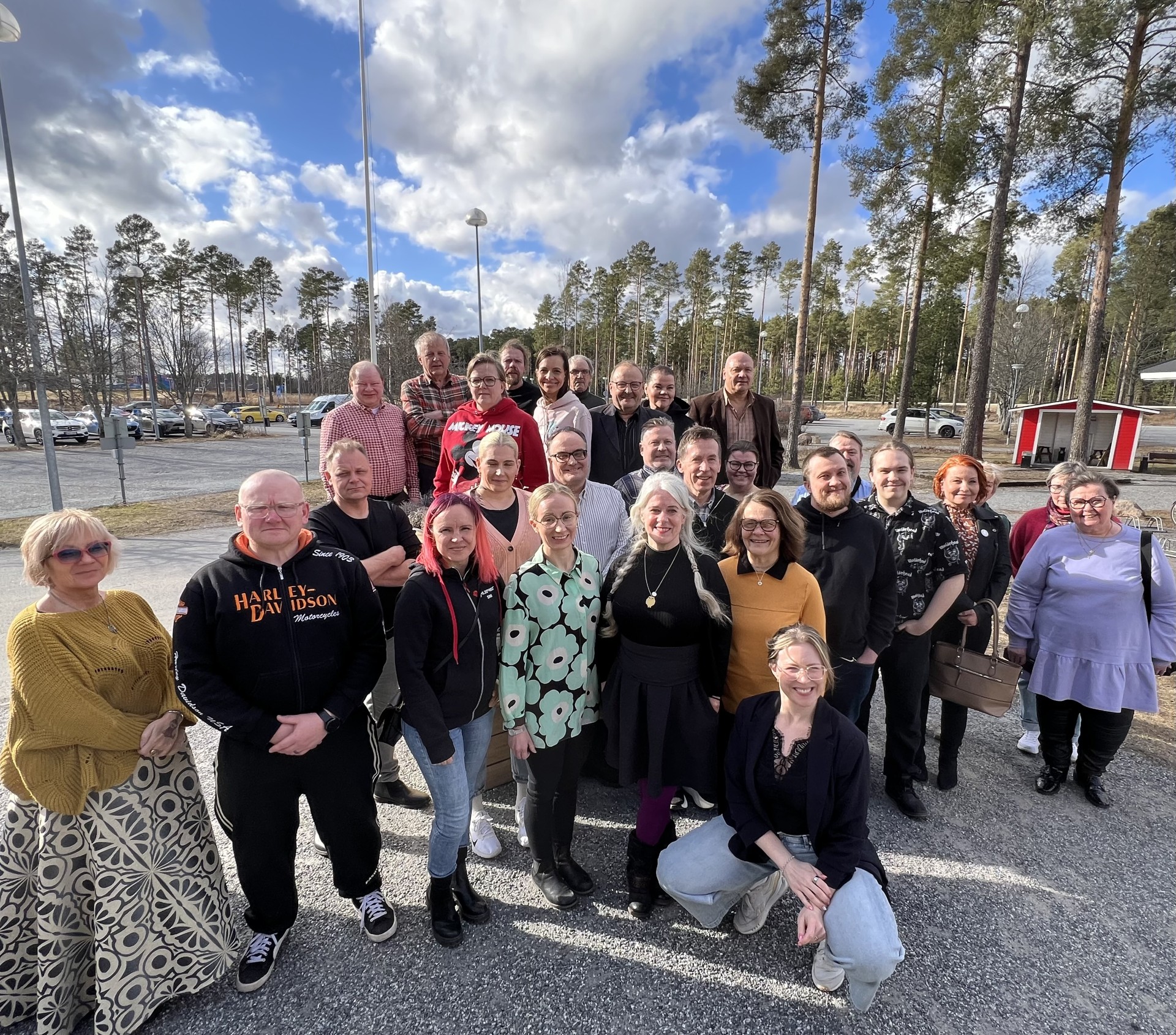 Puoluekokousryhmä järjestäytyi